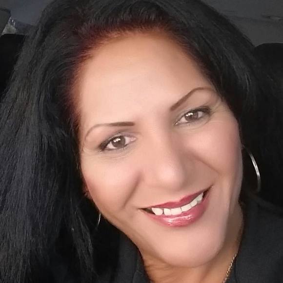 Meet your Posher, Linda - Picture 1 of 1